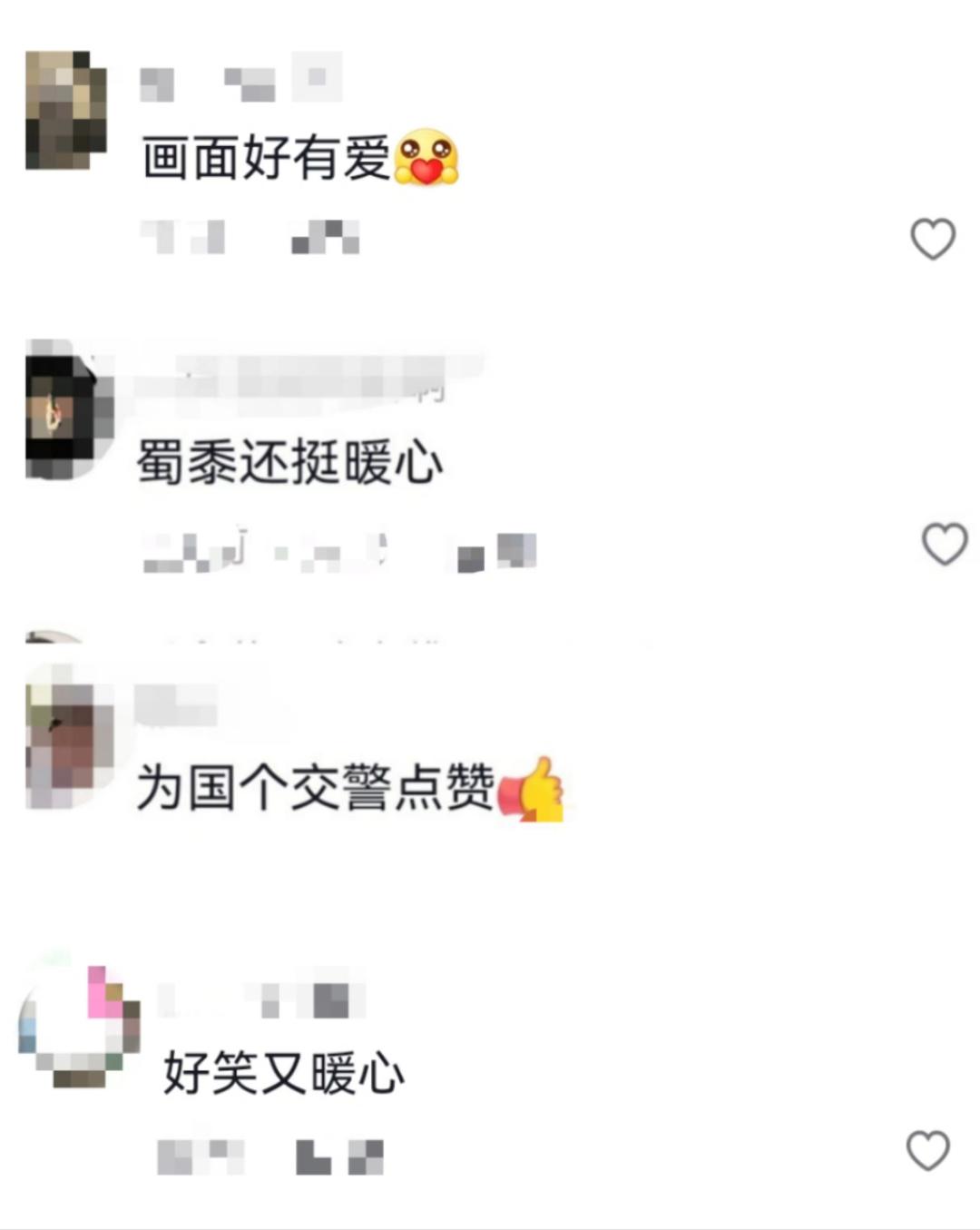 DƬ